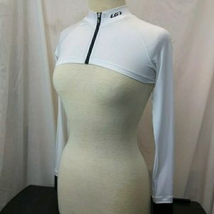 Louis Garneru Sun Protection Shoulder Top